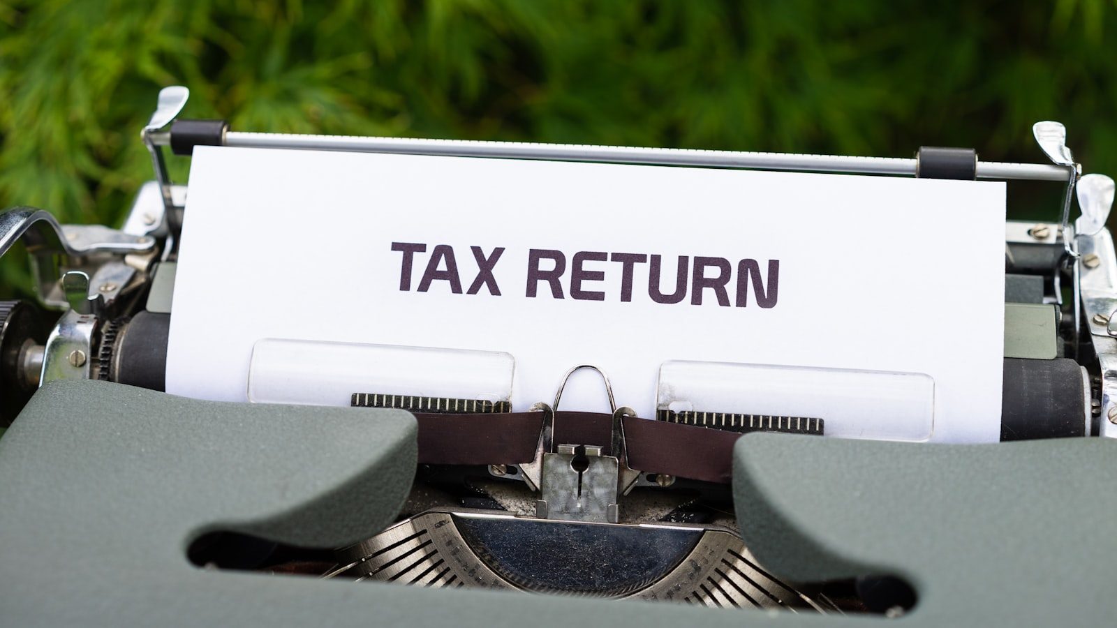 Saying Goodbye: Tax Deductions That Vanished This Year